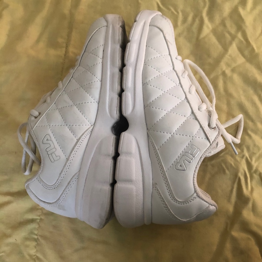 Filas White - Picture 2 of 4